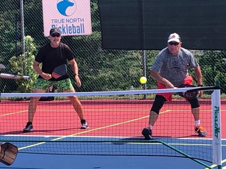 pickleball players in Centennial Park