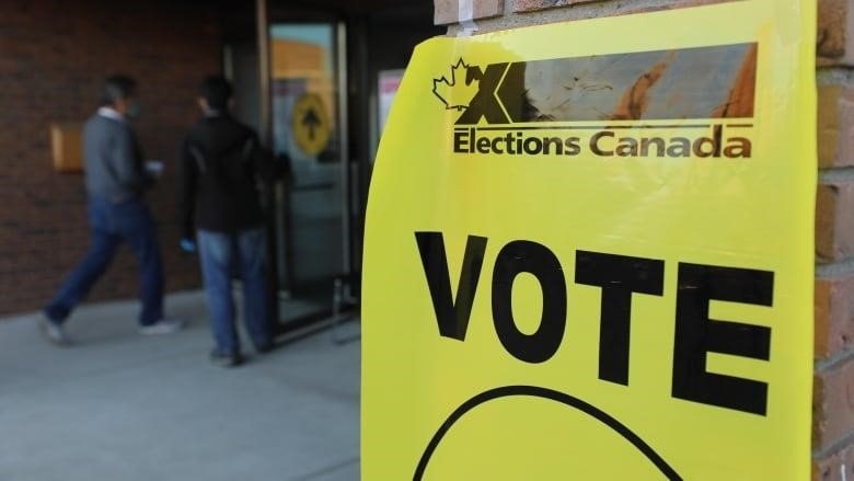 An Elections Canada sign outside of a polling station in Saskatchewan.