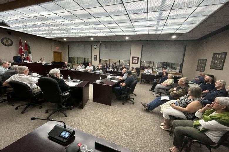 Public meeting at Cornwall city hall June 2023